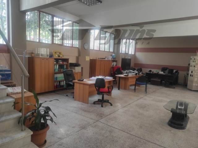 (Προς Πώληση) Επαγγελματικός Χώρος Κατάστημα || Θεσσαλονίκη Κέντρο/Θεσσαλονίκη - 340 τ.μ, 80.000€ 